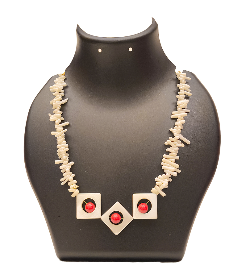 Mother of Pearl & Coral crystal Necklace